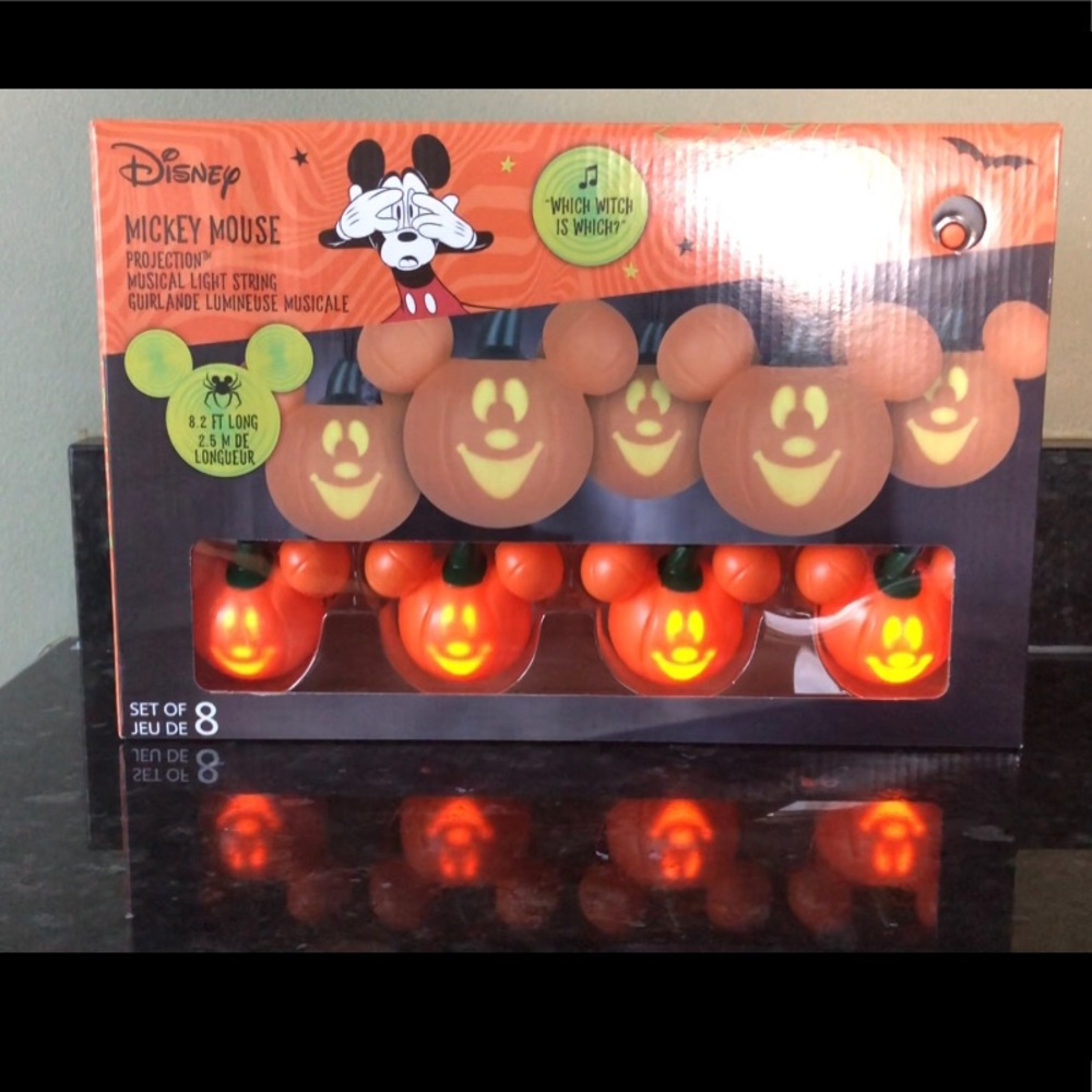 🎃Disney Mickey Musical Projection Pumpkin String Light🎃